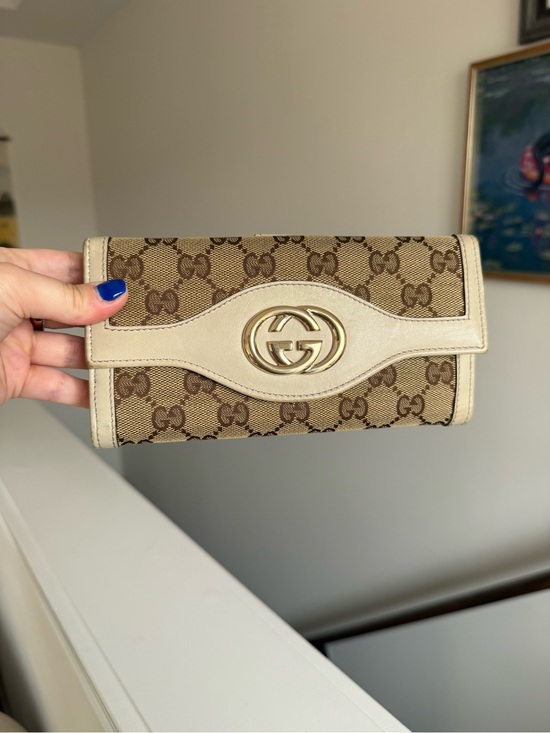 Gucci Handbags - Gucci Beige GG Canvas Continental Wallet with Cream Trim and Gold Logo